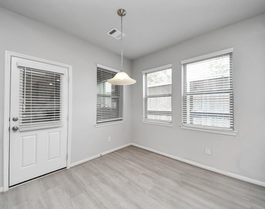 3102 Trishelle Court - Photo Thumbnail 37