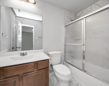 3102 Trishelle Court - Photo Thumbnail 27