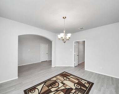 3102 Trishelle Court - Photo Thumbnail 35