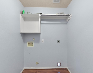 11711 Red Hummingbird Drive - Photo Thumbnail 14