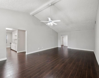 2811 Broad Haven Drive - Photo Thumbnail 22