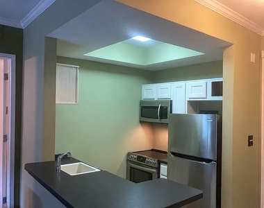 4515 Briar Hollow Place - Photo Thumbnail 1