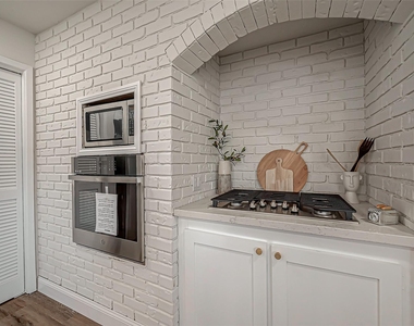 976 Bonita Street - Photo Thumbnail 22