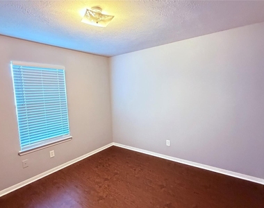 19407 Billineys Park Drive - Photo Thumbnail 27