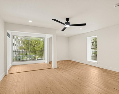 800 Post Oak Boulevard - Photo Thumbnail 4