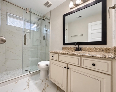 11014 Royale Ridge Lane - Photo Thumbnail 13