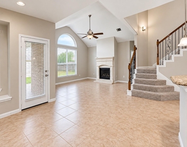 11014 Royale Ridge Lane - Photo Thumbnail 3