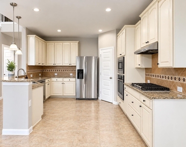 11014 Royale Ridge Lane - Photo Thumbnail 5
