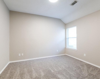 17918 Yukon Pass Drive - Photo Thumbnail 10