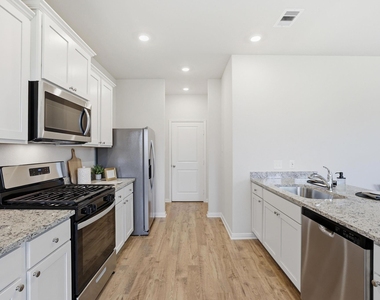 21619 Lotus Elm Street - Photo Thumbnail 11