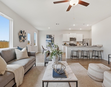 21619 Lotus Elm Street - Photo Thumbnail 7