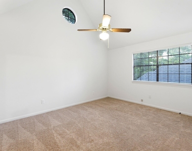 5626 Spring Lodge Drive - Photo Thumbnail 33