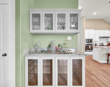 411 S Amherst Drive - Photo Thumbnail 15