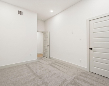 9819 Turnbow Street - Photo Thumbnail 15
