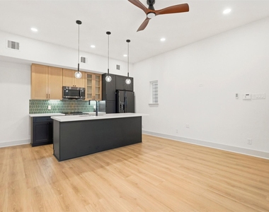 9819 Turnbow Street - Photo Thumbnail 6