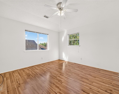 4718 Cypress Dawn Lane - Photo Thumbnail 31