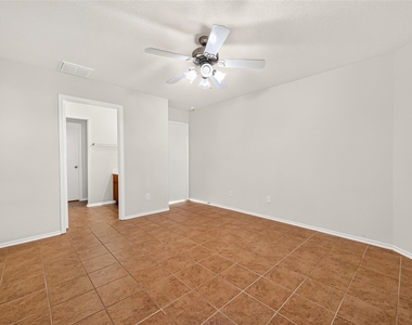 4718 Cypress Dawn Lane - Photo Thumbnail 16