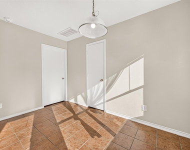 4718 Cypress Dawn Lane - Photo Thumbnail 6