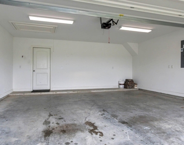 9735 Stratton Ridge Drive - Photo Thumbnail 44