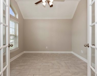 9735 Stratton Ridge Drive - Photo Thumbnail 7