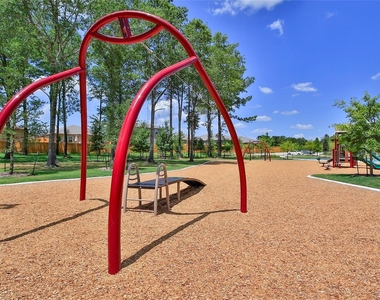 10389 Sweetwater Creek Drive - Photo Thumbnail 10
