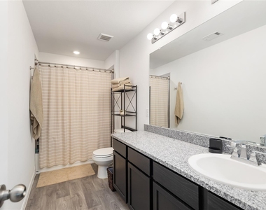 12990 Sorrento Bay Drive - Photo Thumbnail 20
