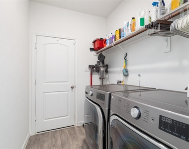 12990 Sorrento Bay Drive - Photo Thumbnail 23