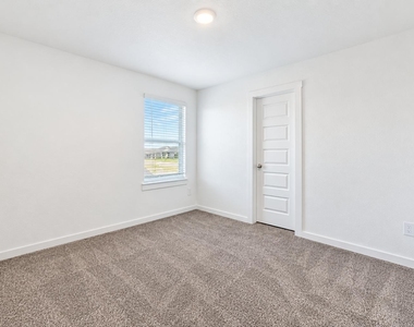 31606 Whittis Hill Way - Photo Thumbnail 15