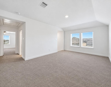 31606 Whittis Hill Way - Photo Thumbnail 16