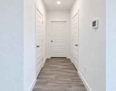 31606 Whittis Hill Way - Photo Thumbnail 6