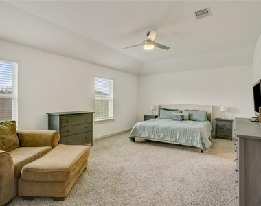 29806 Wildcat Way - Photo Thumbnail 7