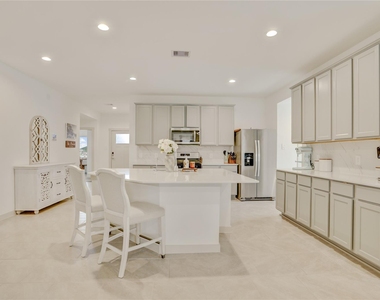 29806 Wildcat Way - Photo Thumbnail 3