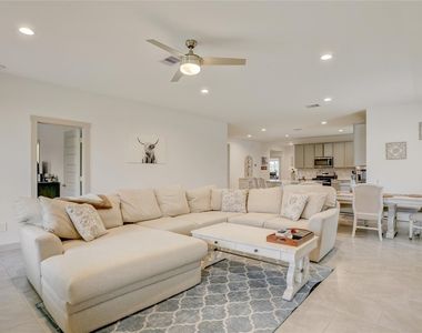 29806 Wildcat Way - Photo Thumbnail 6