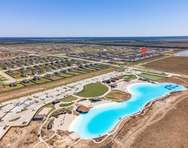 933 Neches Lane - Photo Thumbnail 22