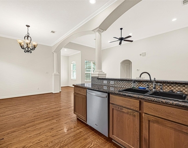 5712 Cornish Street - Photo Thumbnail 21