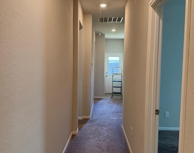 4210 Reese Ravine Lane - Photo Thumbnail 15