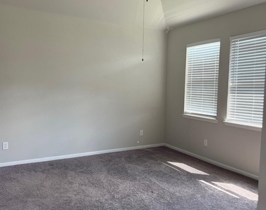 4210 Reese Ravine Lane - Photo Thumbnail 21