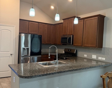 4210 Reese Ravine Lane - Photo Thumbnail 7