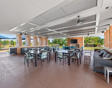 7211 Sylvan Birch Trail - Photo Thumbnail 40