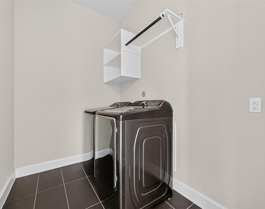 7211 Sylvan Birch Trail - Photo Thumbnail 30