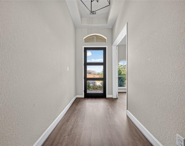 7211 Sylvan Birch Trail - Photo Thumbnail 4