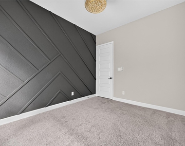 7211 Sylvan Birch Trail - Photo Thumbnail 25
