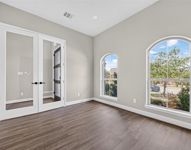 7211 Sylvan Birch Trail - Photo Thumbnail 19