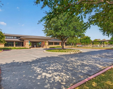 7211 Sylvan Birch Trail - Photo Thumbnail 37