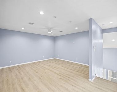 331 Tite St - Photo Thumbnail 13