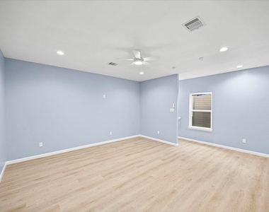 331 Tite St - Photo Thumbnail 15