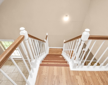 2822 Great Lakes Avenue - Photo Thumbnail 25