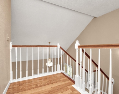 2822 Great Lakes Avenue - Photo Thumbnail 28