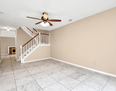 2822 Great Lakes Avenue - Photo Thumbnail 2