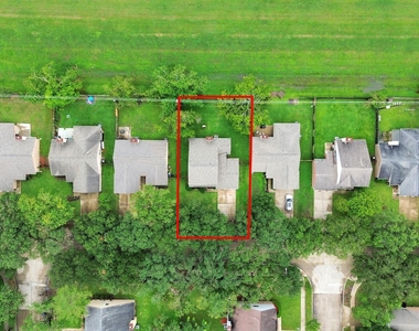 2822 Great Lakes Avenue - Photo Thumbnail 1
